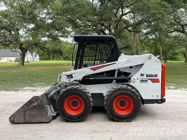 Bobcat S 550 Liukuohjatut kuormaajat
