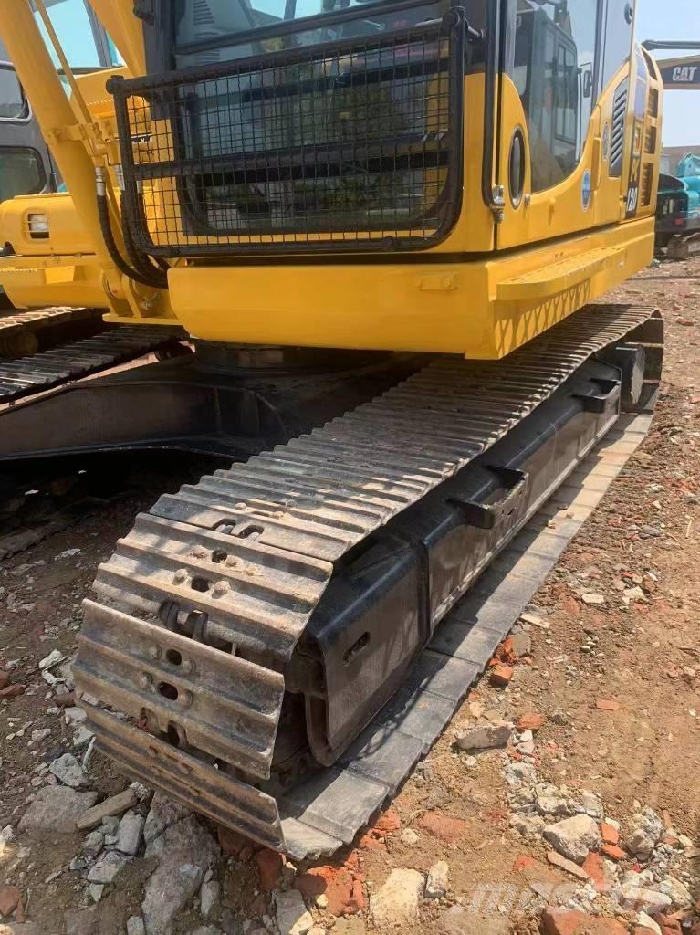 Komatsu PC 120-8 Midikaivukoneet 7t - 12t
