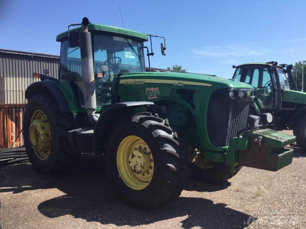 John Deere 8420 Traktorit
