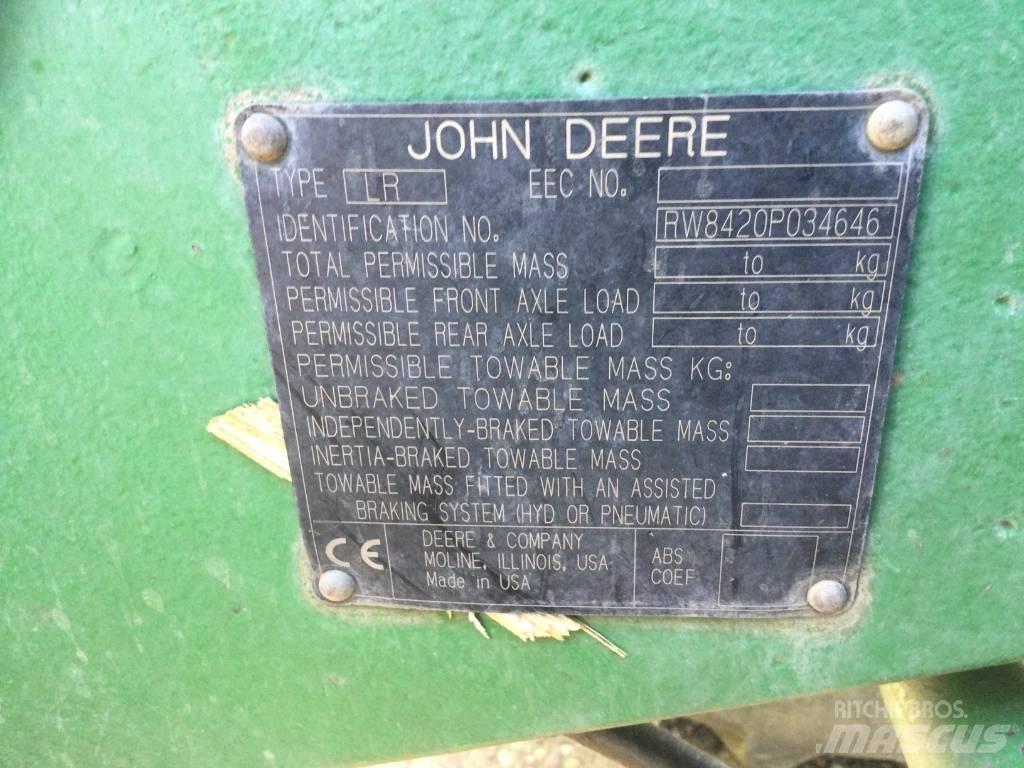 John Deere 8420 Traktorit