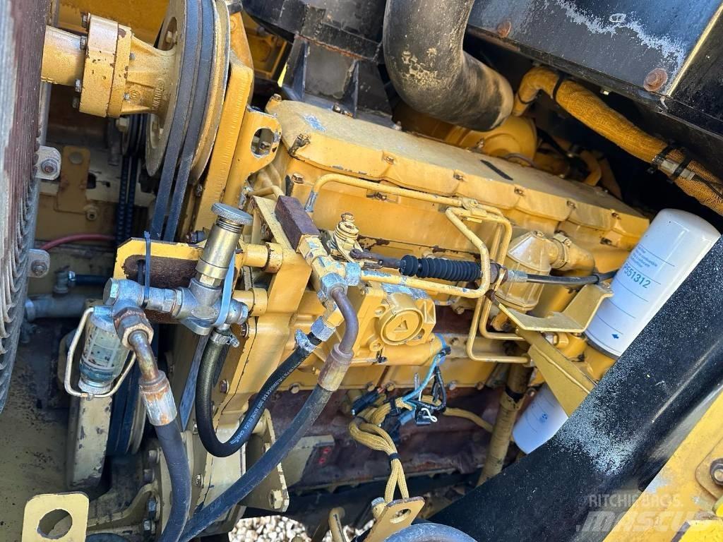 CAT 953 C Telakuormaajat