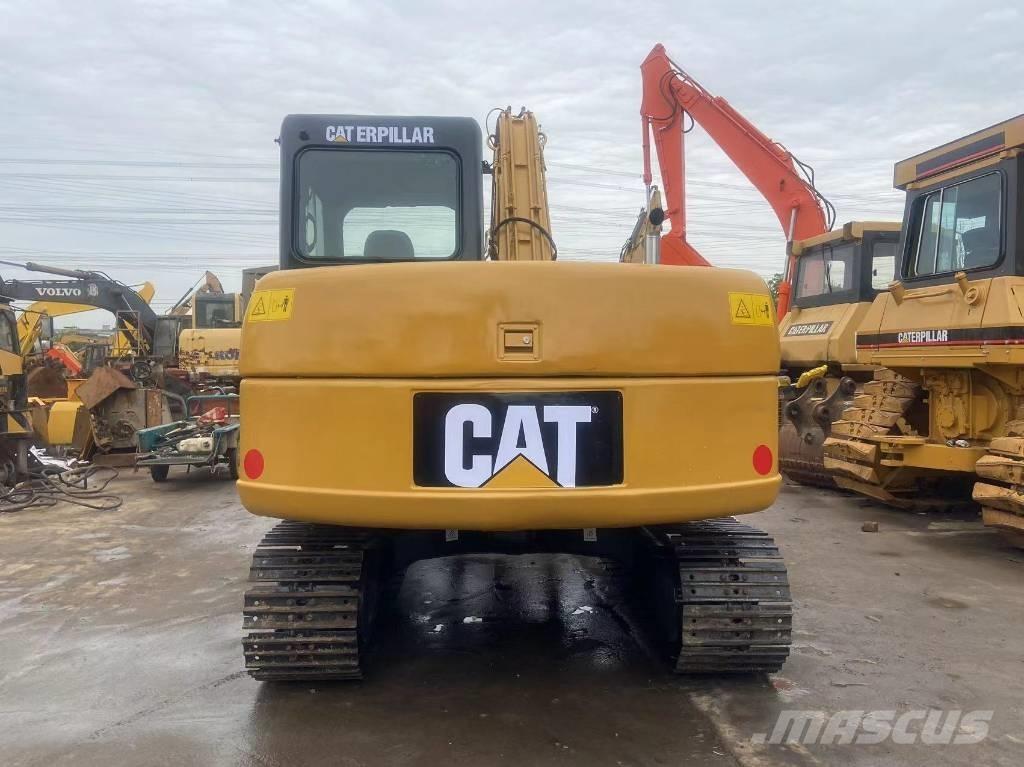 CAT 307 D Midikaivukoneet 7t - 12t