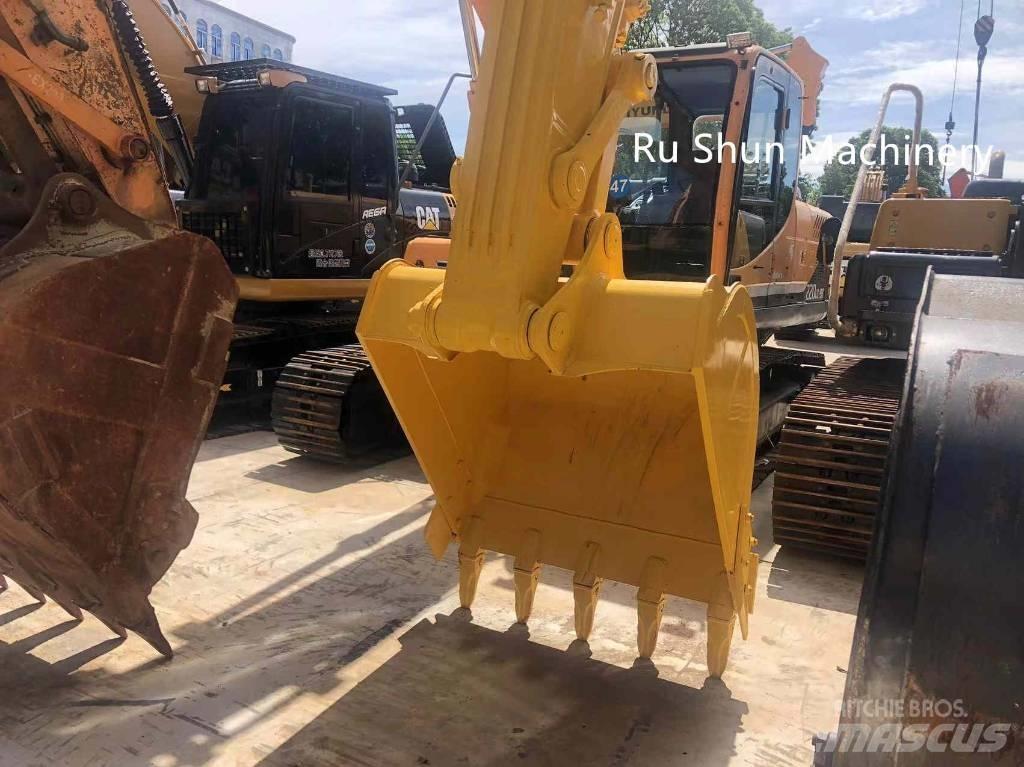 Komatsu PC 220-8 Telakaivukoneet