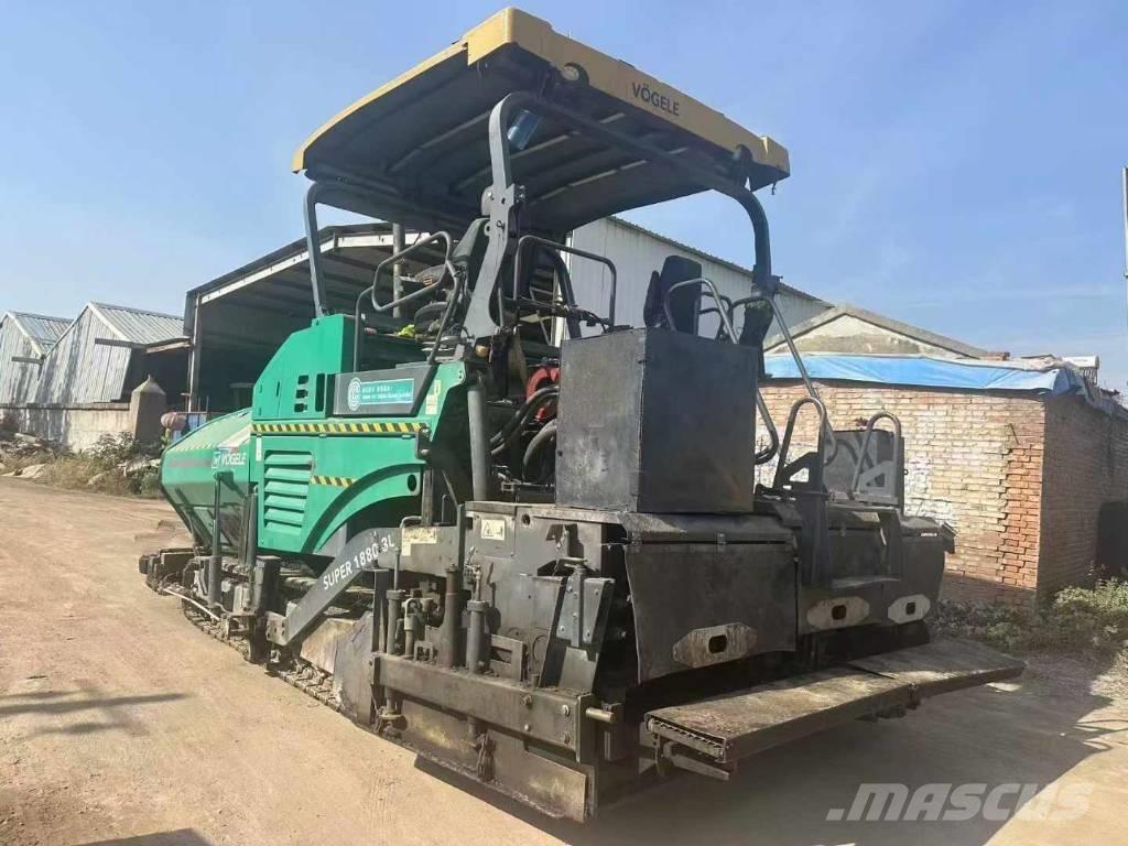 Vögele 1880-2l Asfalttikoneet