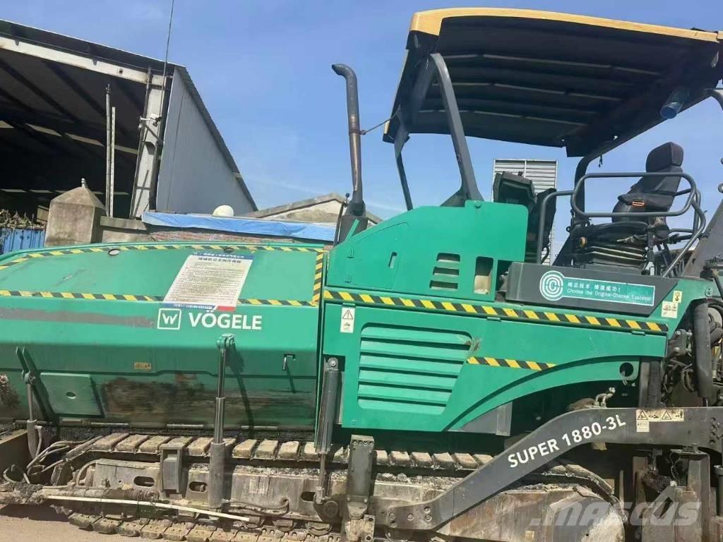 Vögele 1880-2l Asfalttikoneet