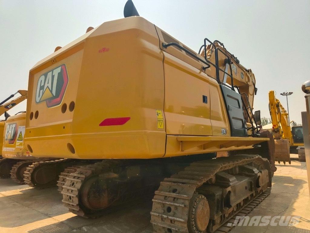 CAT 374 Telakaivukoneet