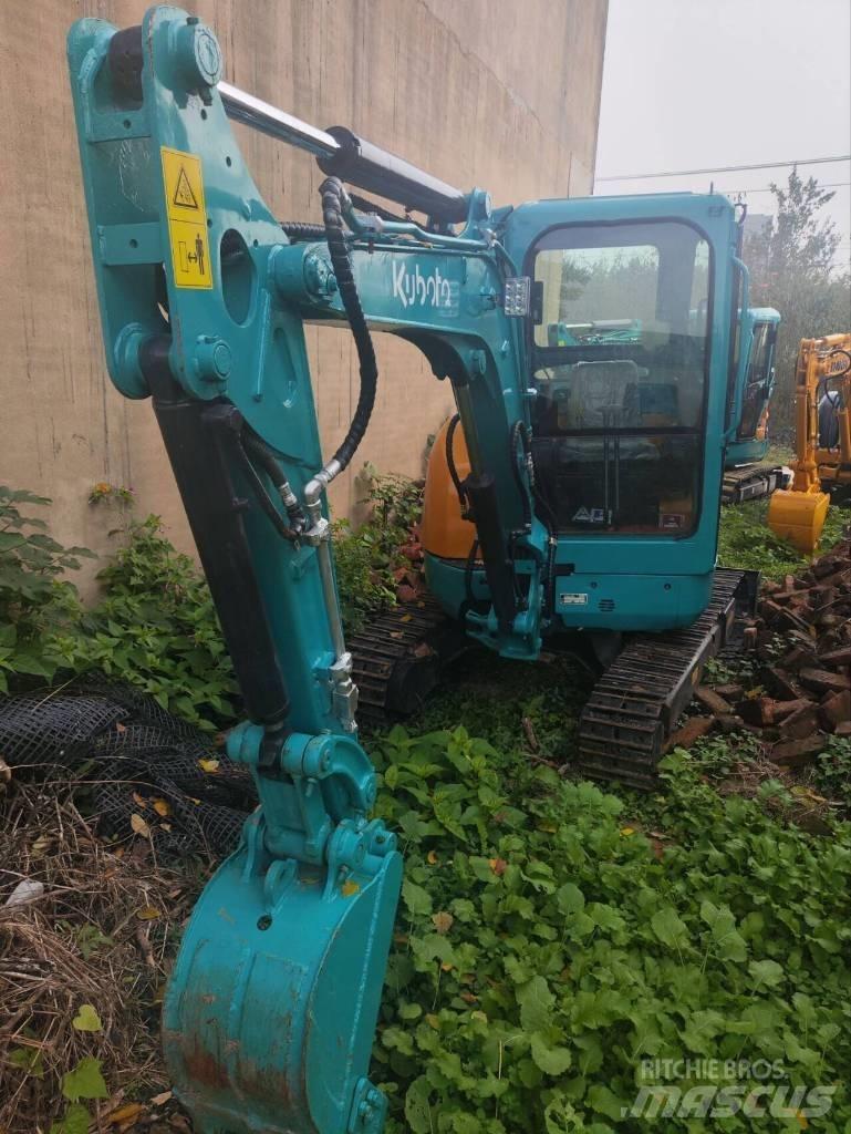 Kubota U 30 Minikaivukoneet < 7t