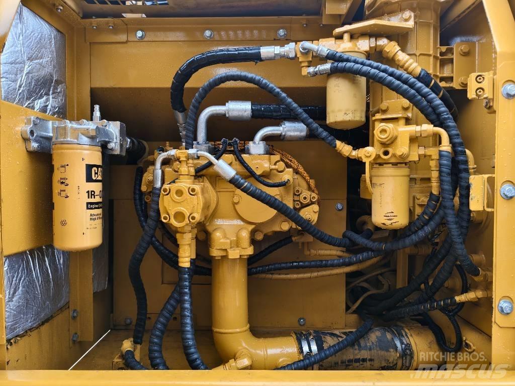CAT 325 C Telakaivukoneet