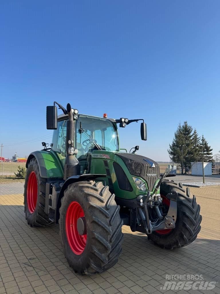 Fendt 724 Profi Traktorit