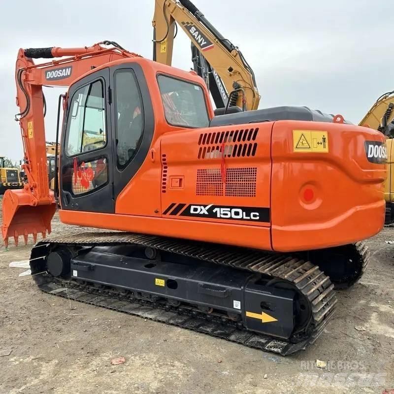 Doosan DX 150 Telakaivukoneet