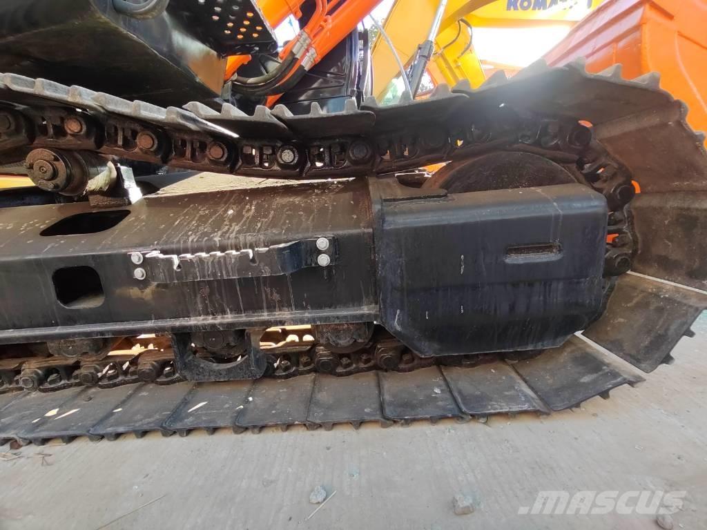 Hitachi ZX 200 Telakaivukoneet