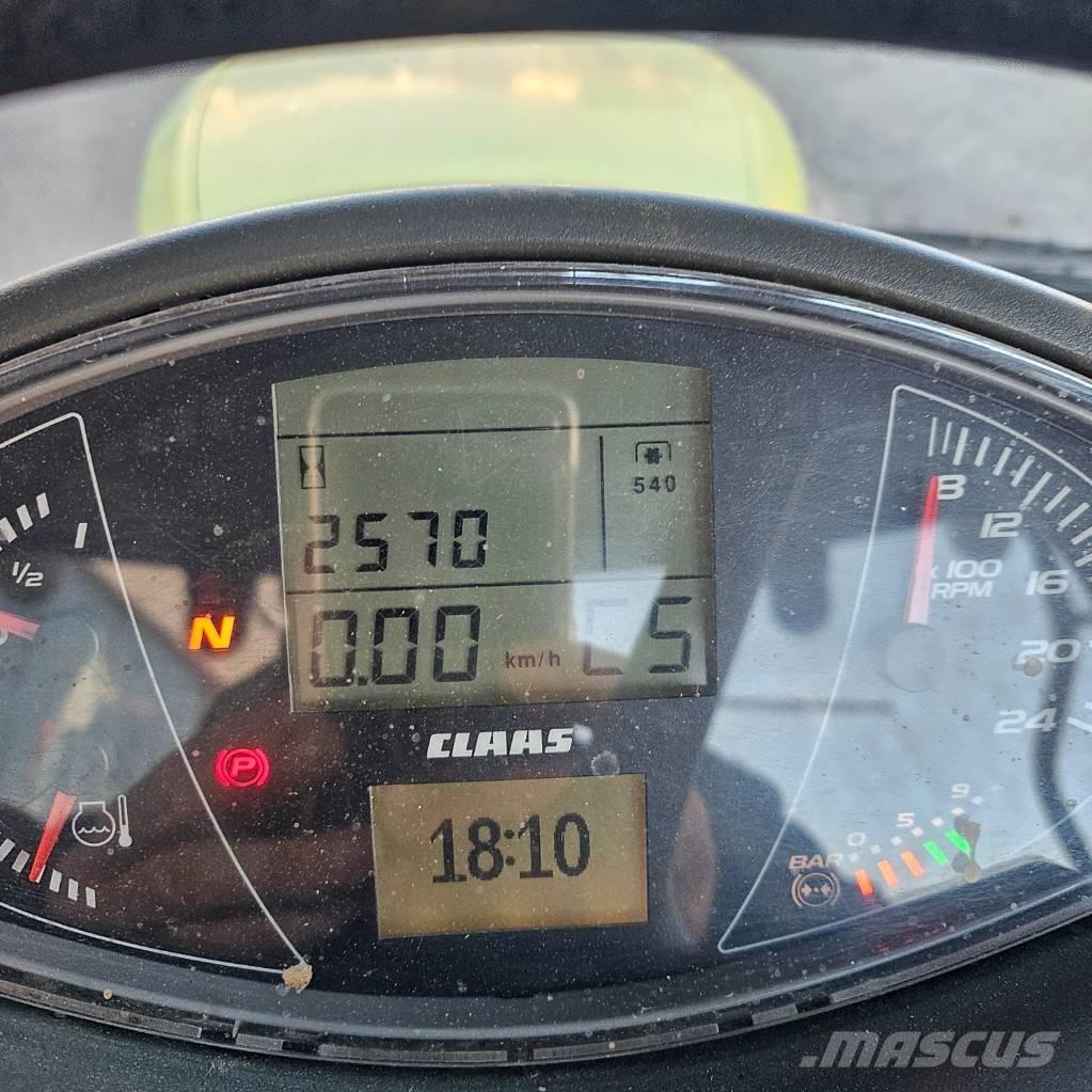 CLAAS Arion 550 Traktorit