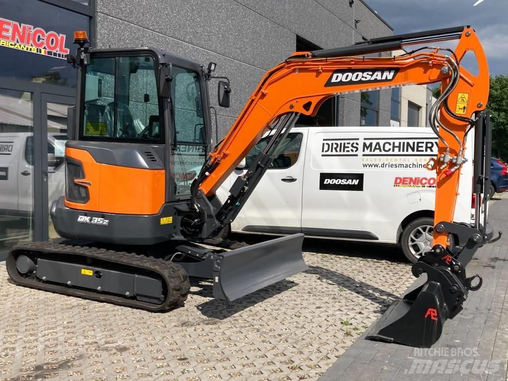 Develon DX 35 Z-7 Minikaivukoneet < 7t