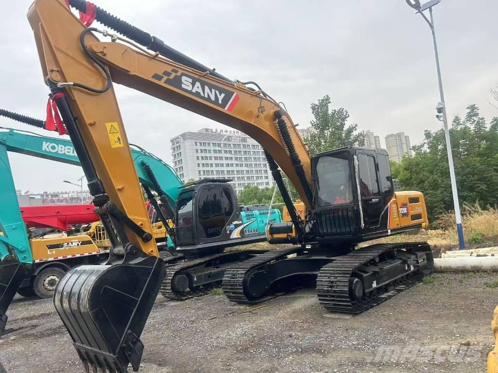 Sany 215c Midikaivukoneet 7t - 12t