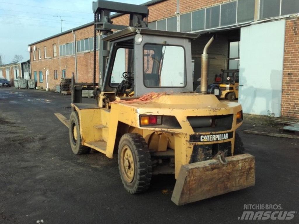 CAT DP90 Dieseltrukit