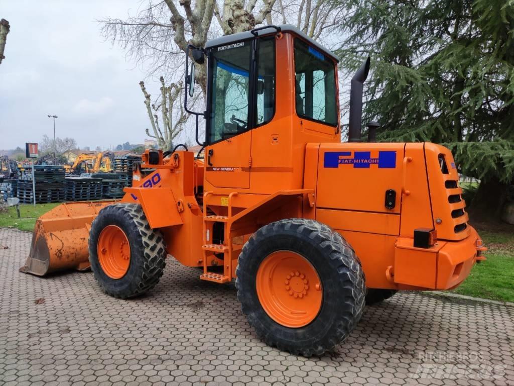 Fiat-Hitachi W90 Pyöräkuormaajat