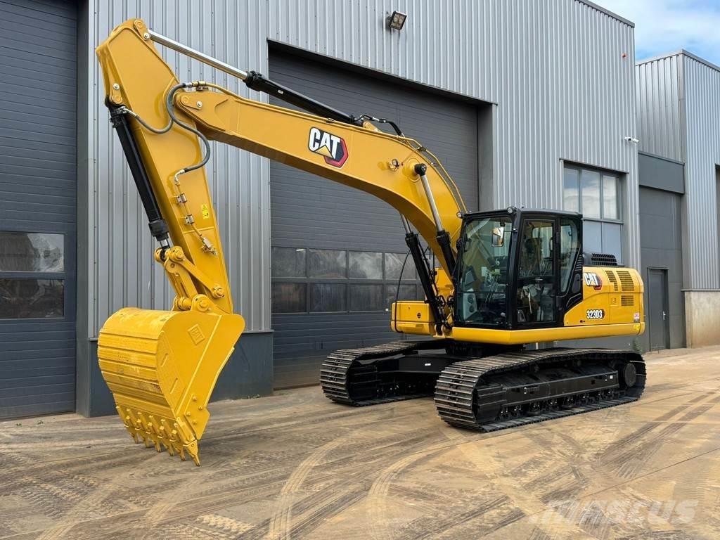CAT 323D3 Telakaivukoneet