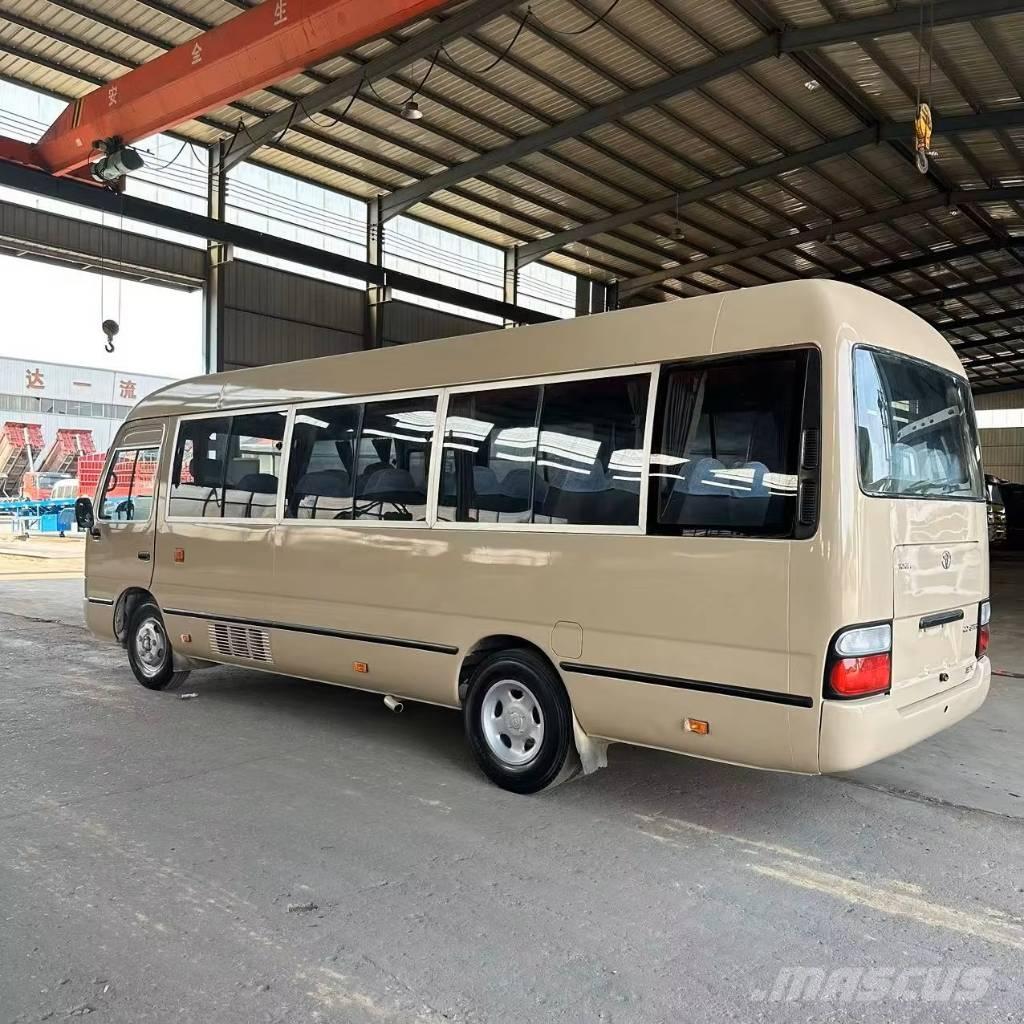 Toyota Coaster Bus Minibussit