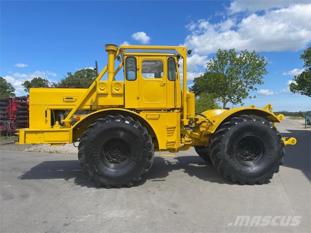 Kirovets K 701 V12 Traktorit