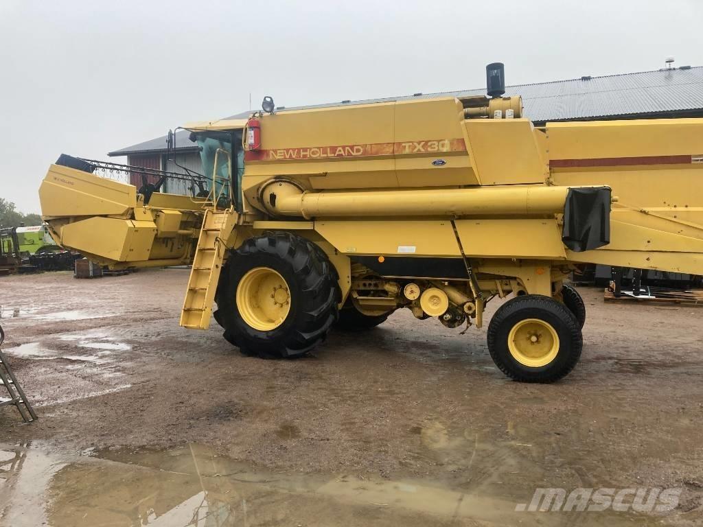 New Holland TX 30 Leikkuupuimurit