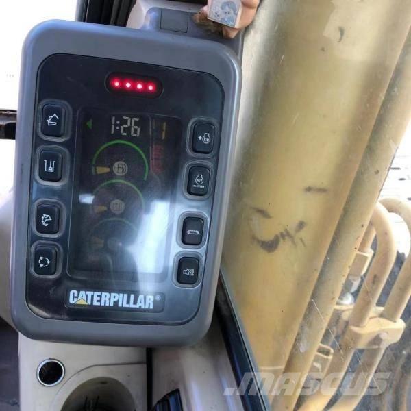 CAT 325 B L Telakaivukoneet
