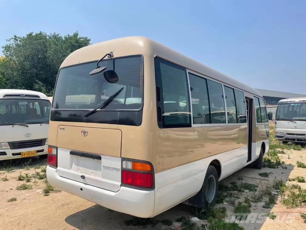 Toyota Coaster Bus Minibussit