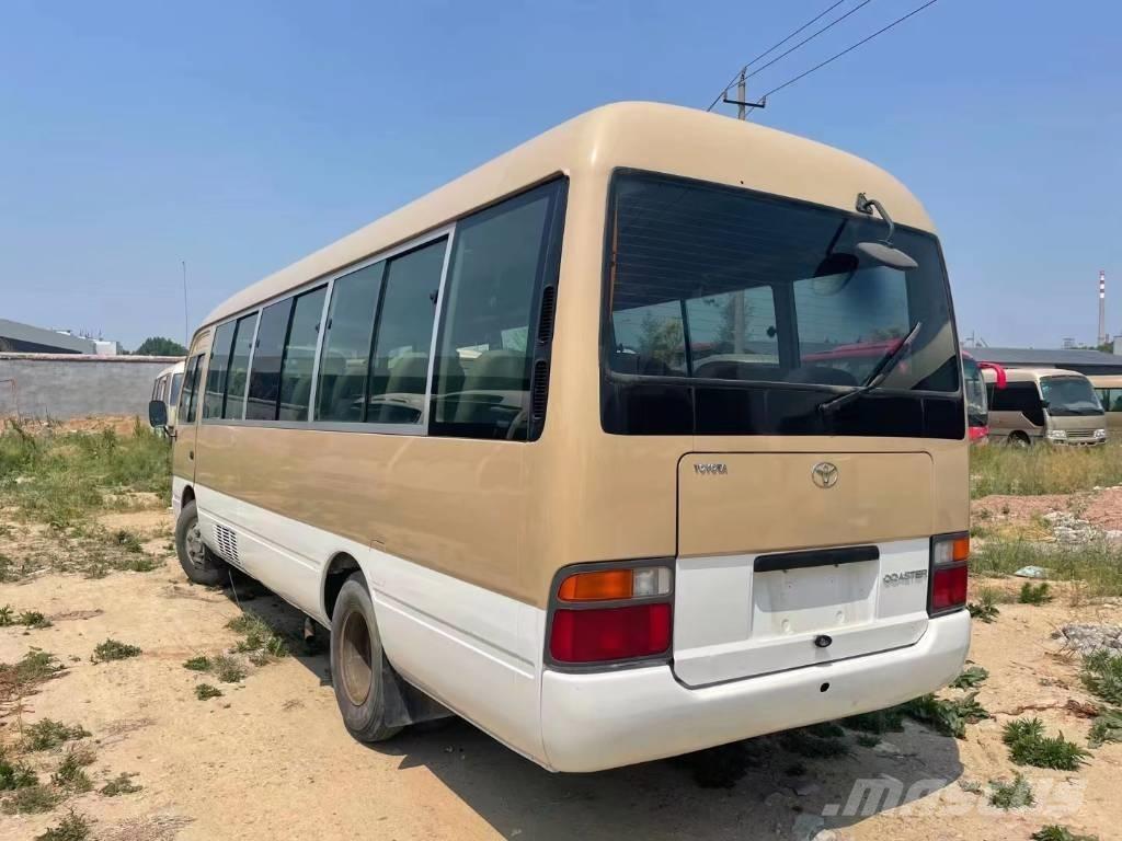 Toyota Coaster Bus Minibussit
