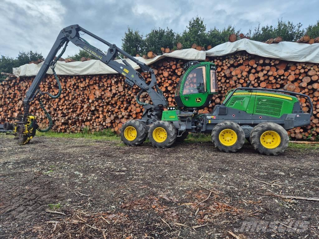 John Deere 1170G Harvesterit