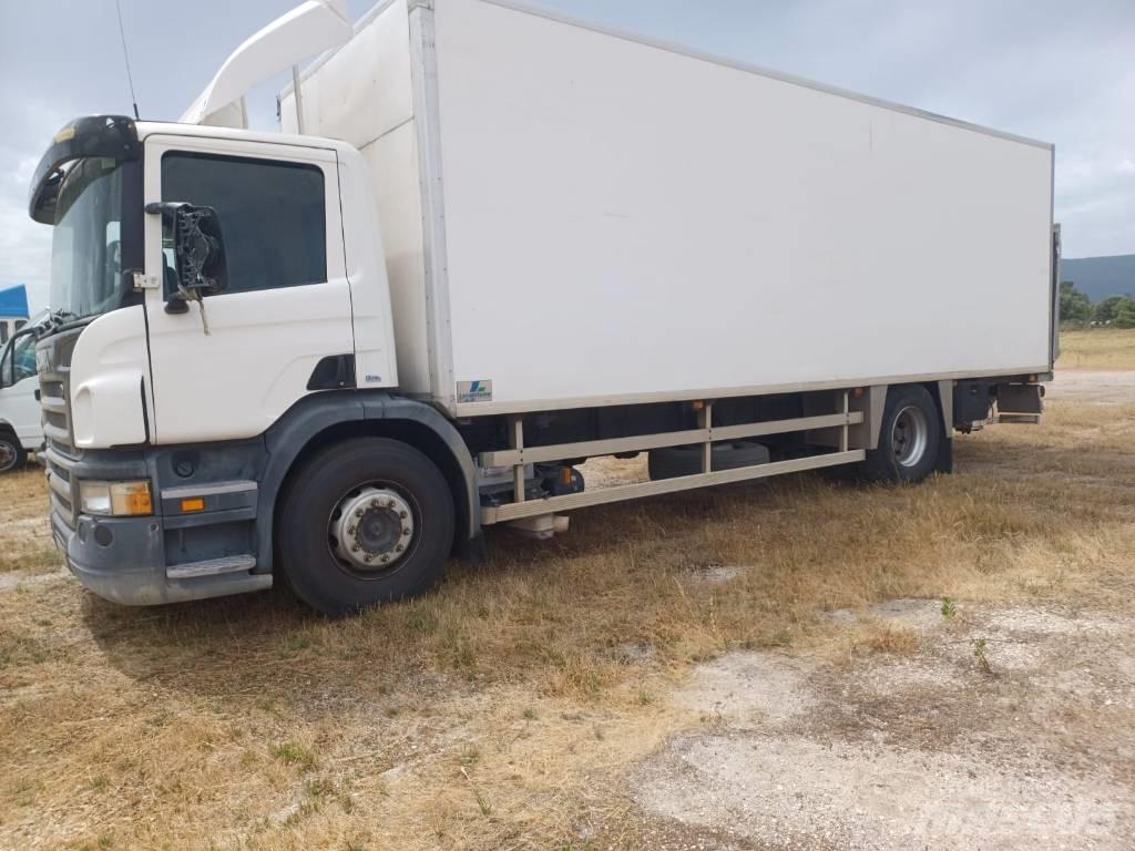 Scania P 270 Umpikorikuorma-autot