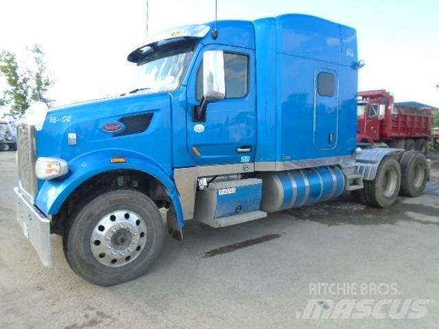 Peterbilt 567 Vetopöytäautot