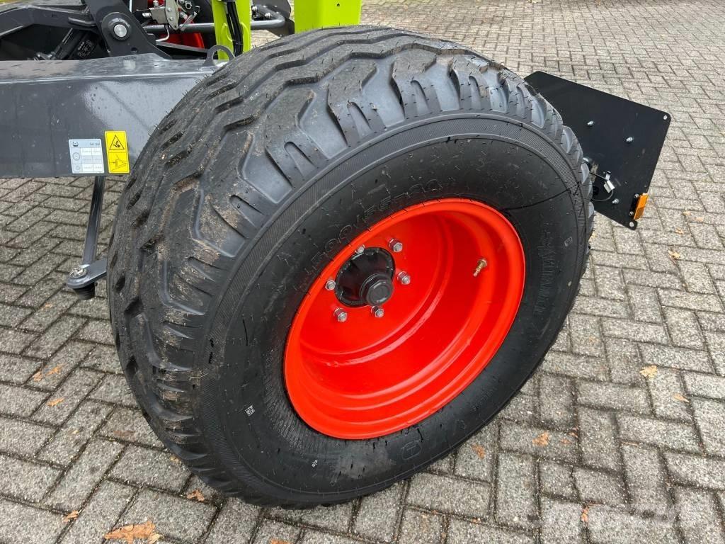 CLAAS Volto 1500 TS Pöyhimet ja haravat