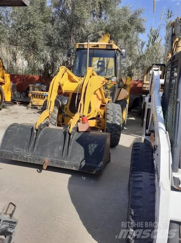 JCB 2DXSM Pyöräkuormaajat