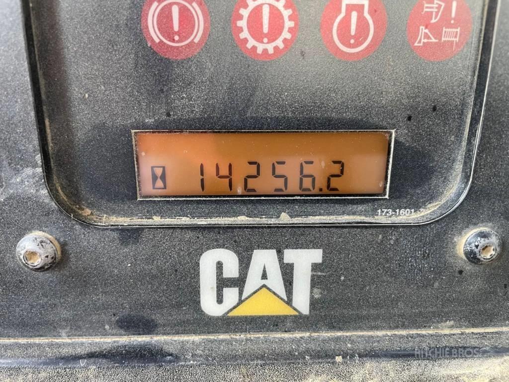 CAT D6R LGP Telaketjupuskutraktorit