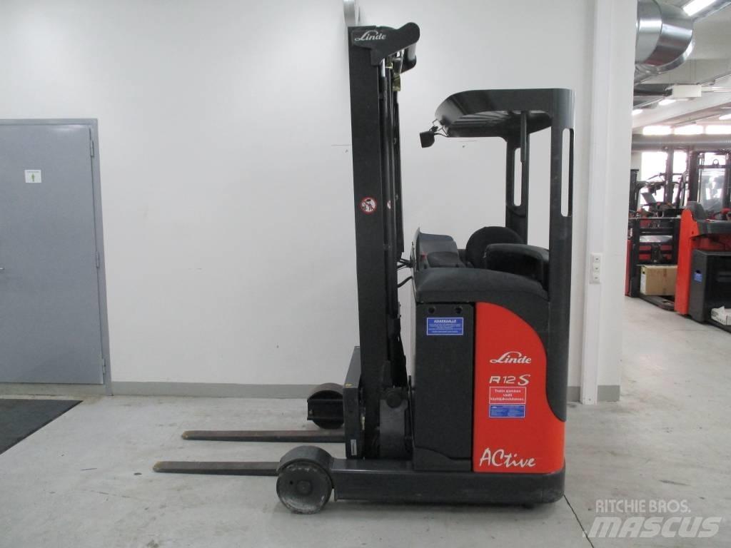 Linde R 12 Työntömastotrukit