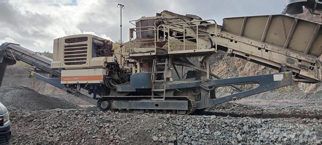 Metso LT200HP Mobiilimurskaimet