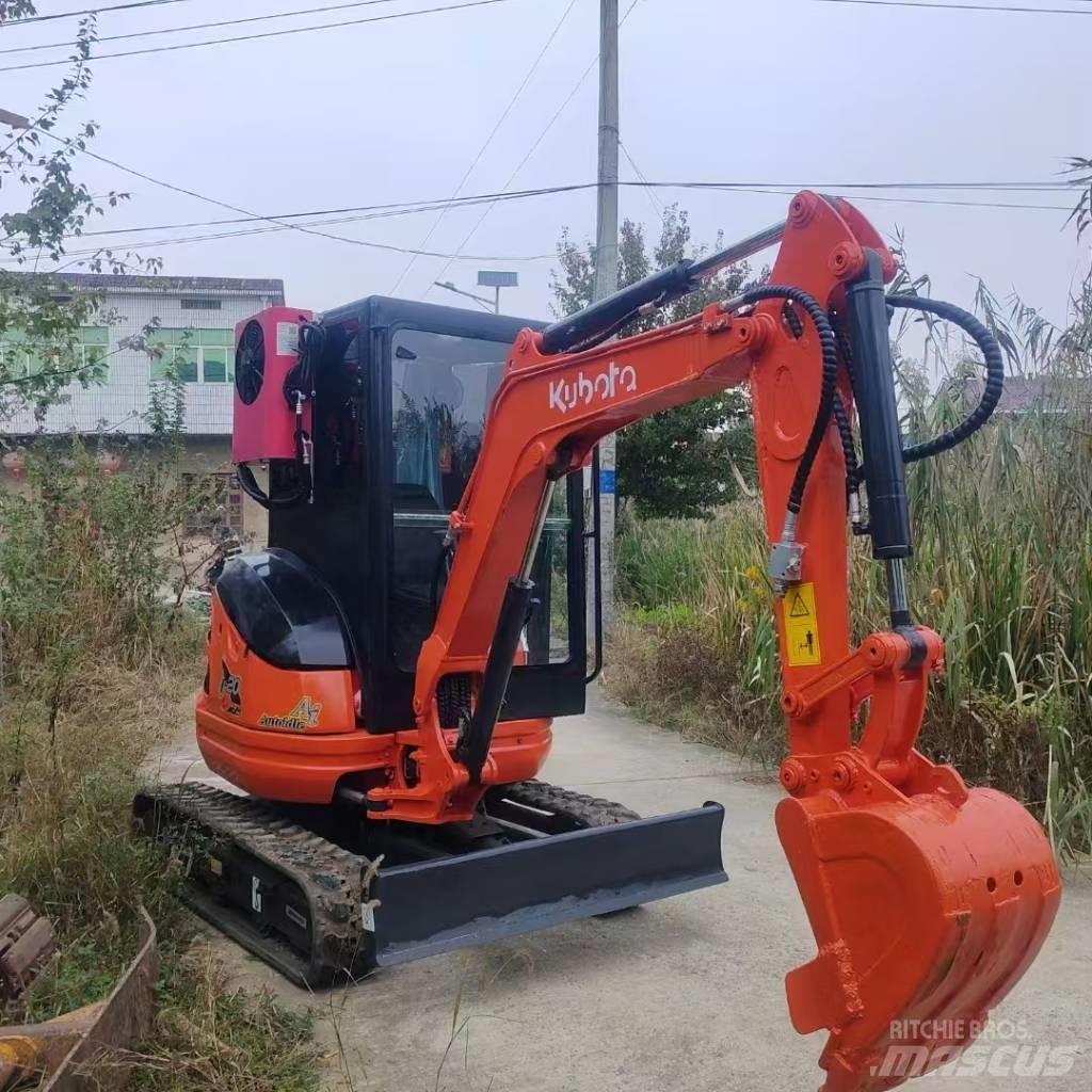 Kubota U20 Minikaivukoneet < 7t