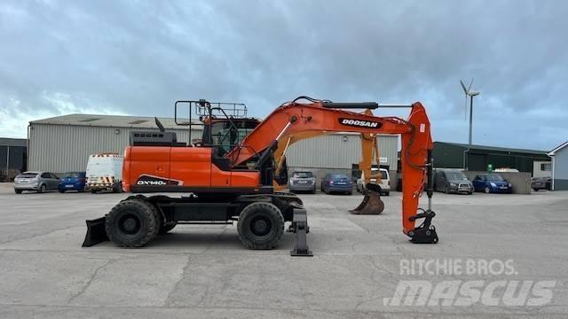 Doosan DX140W-5 Pyöräkaivukoneet