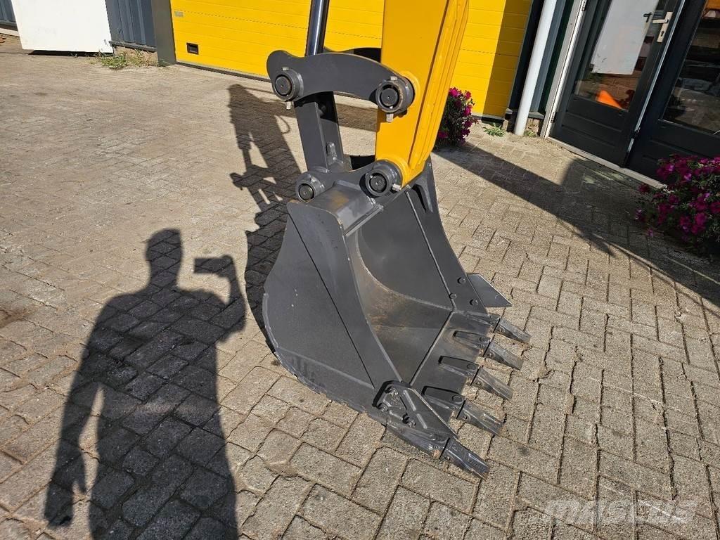 XCMG XE60GA Minikaivukoneet < 7t