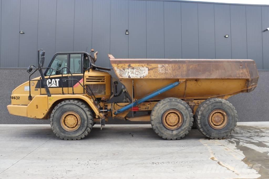 CAT 730 Dumpperit