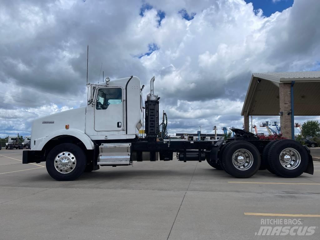 Kenworth T 800 Vetopöytäautot