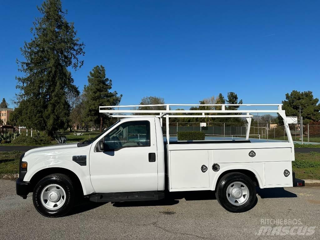 Ford F 250 Lava-autot