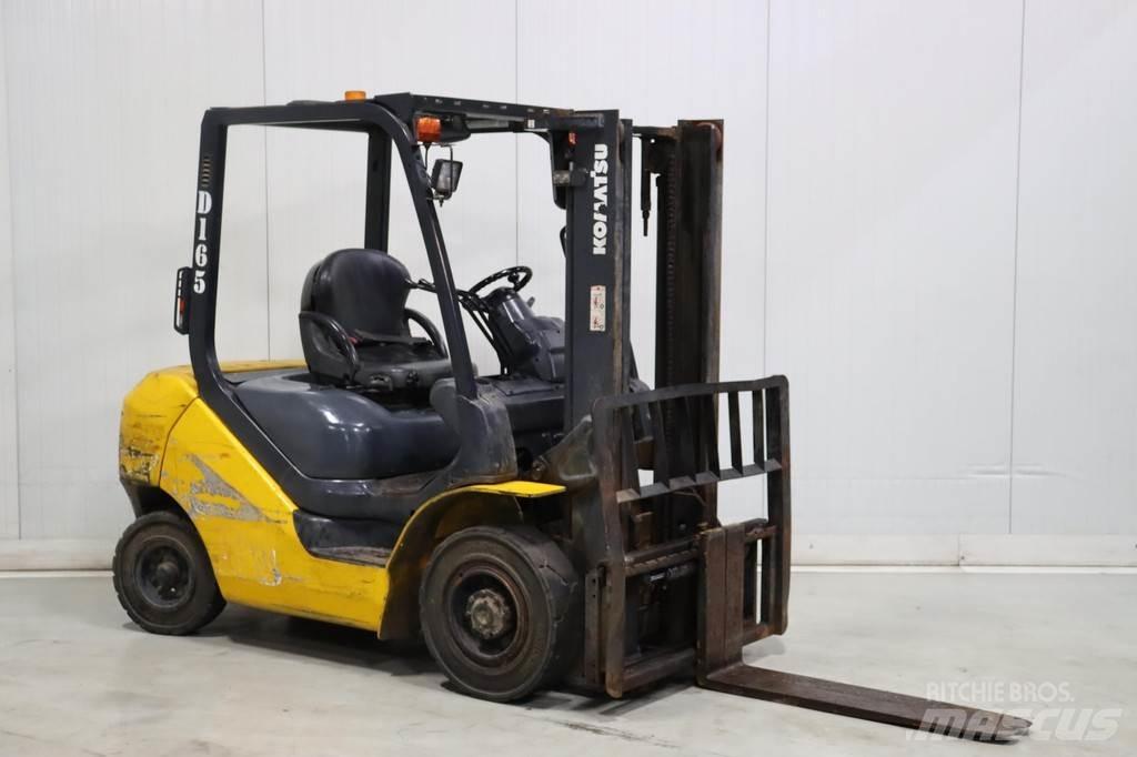 Komatsu FD25T-16 Dieseltrukit