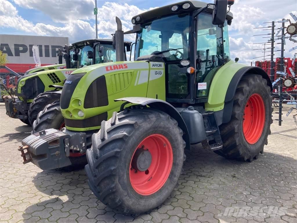 CLAAS Arion 640 Traktorit