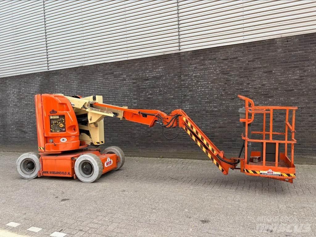 JLG E300AJP Kuukulkijat