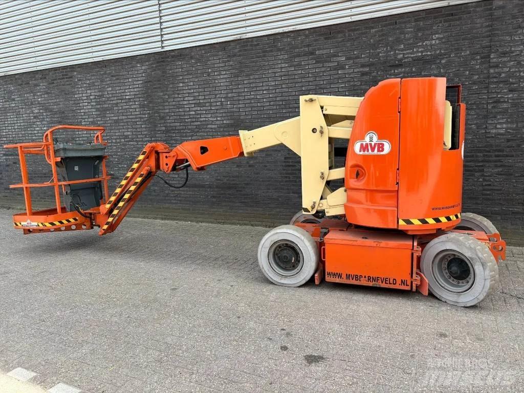 JLG E300AJP Kuukulkijat
