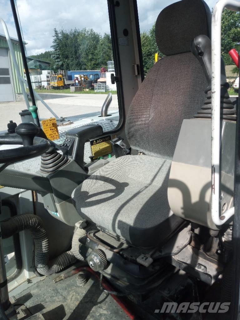 Takeuchi TB 175 W Pyöräkaivukoneet