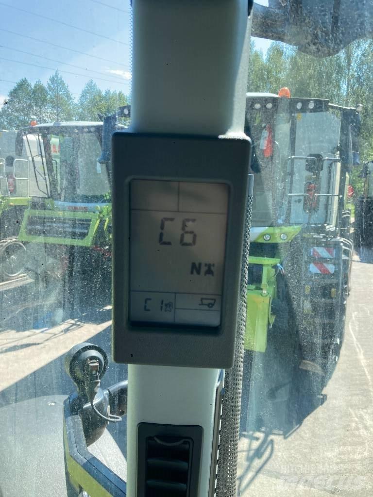 CLAAS Axion 830 CIS Traktorit