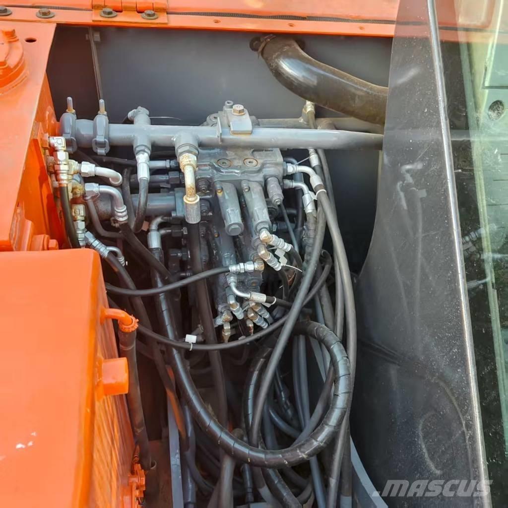 Hitachi ZX 60 Minikaivukoneet < 7t