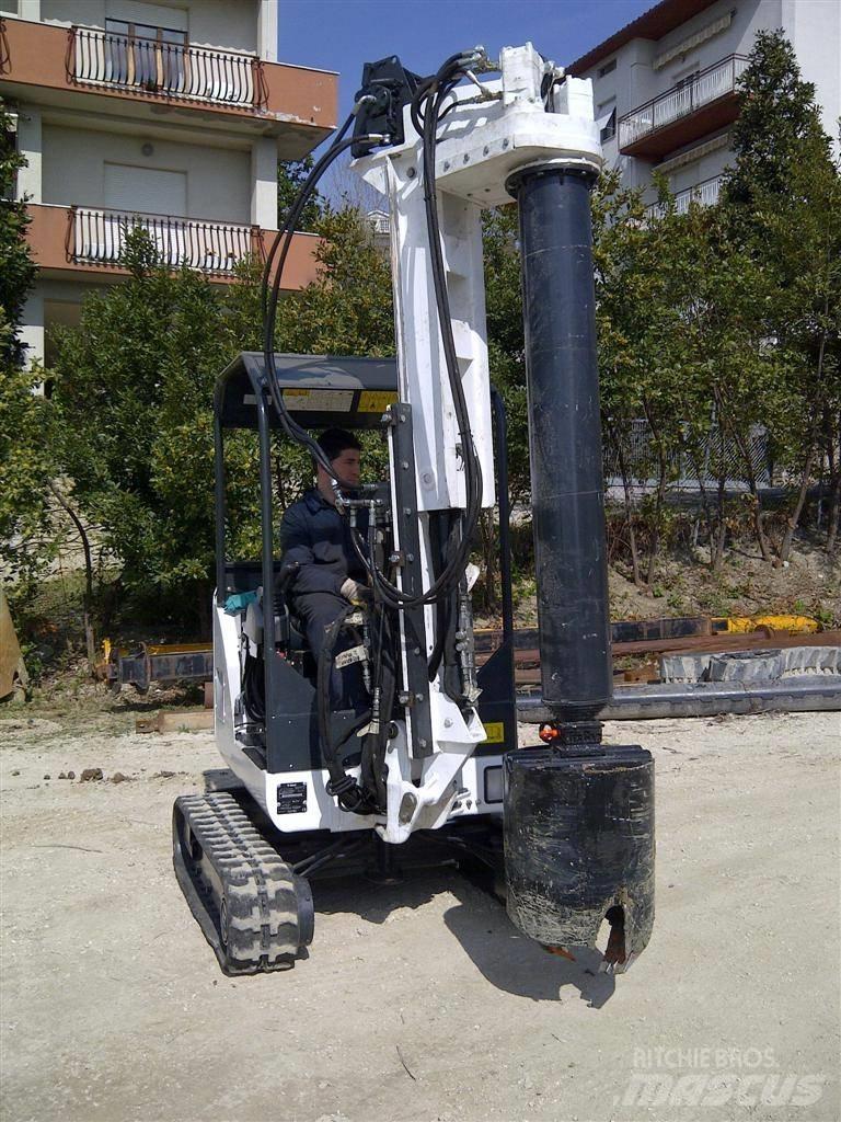 Tescar CF1 Paalutuskoneet