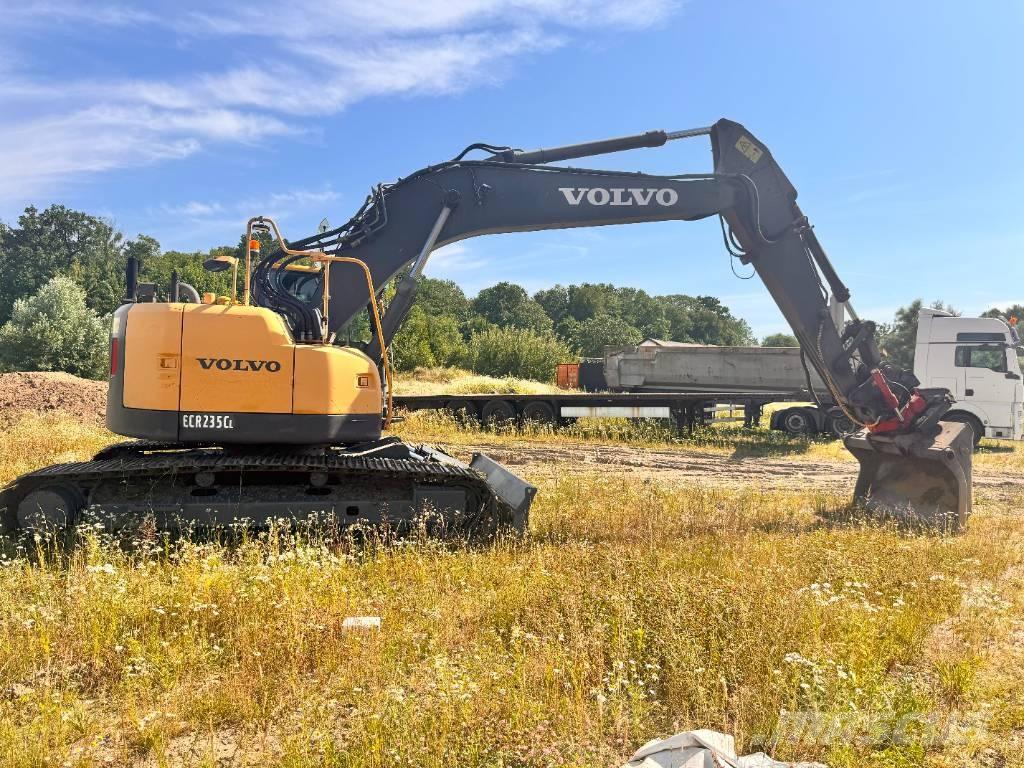 Volvo ECR 235 C L Telakaivukoneet